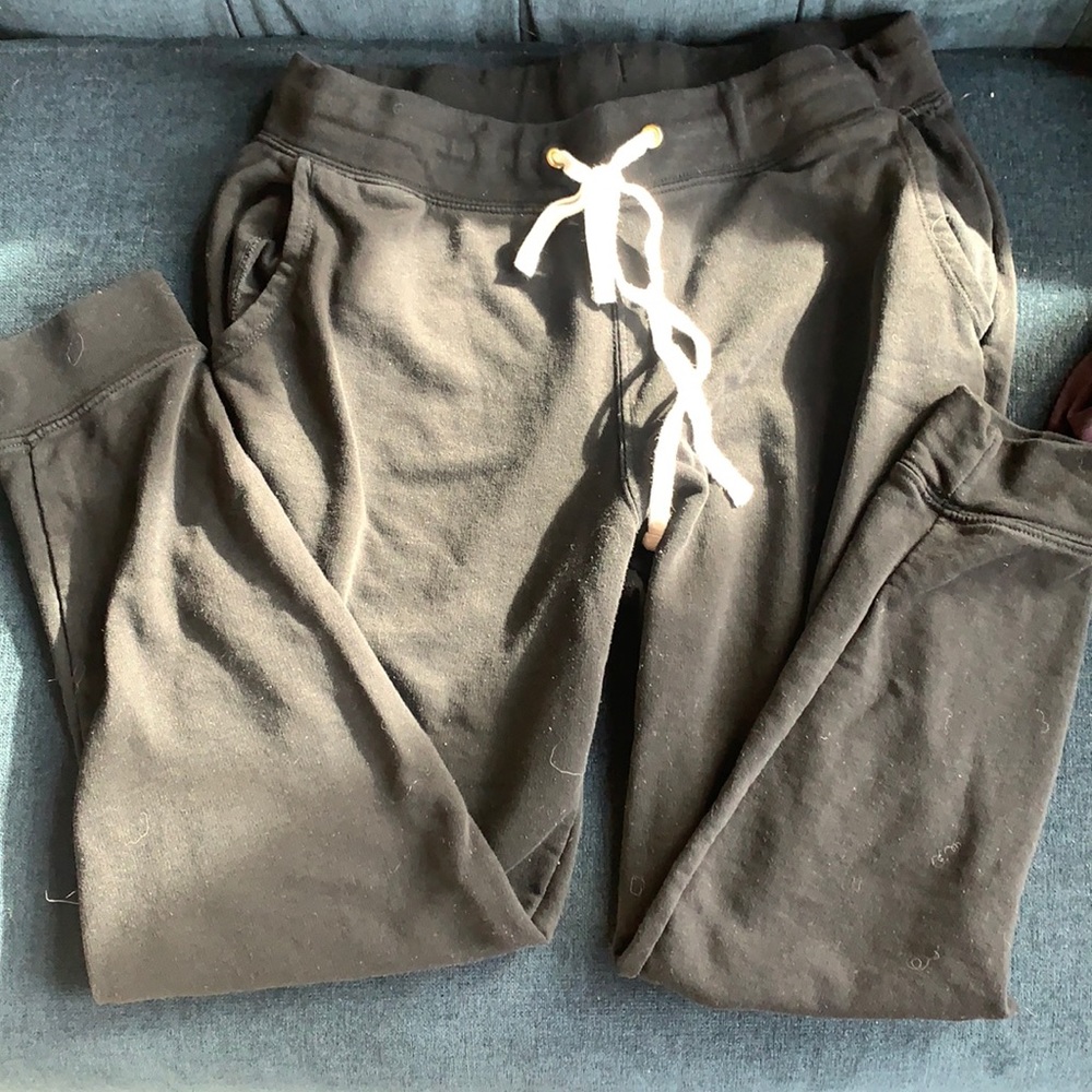 black old navy jogger
